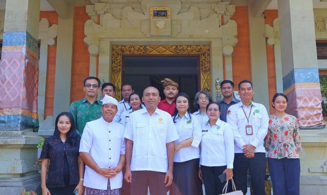 Direktur Pendidikan Hindu Tinjau Pelaksanaan Pendidikan Widyalaya Gurukula Bangli