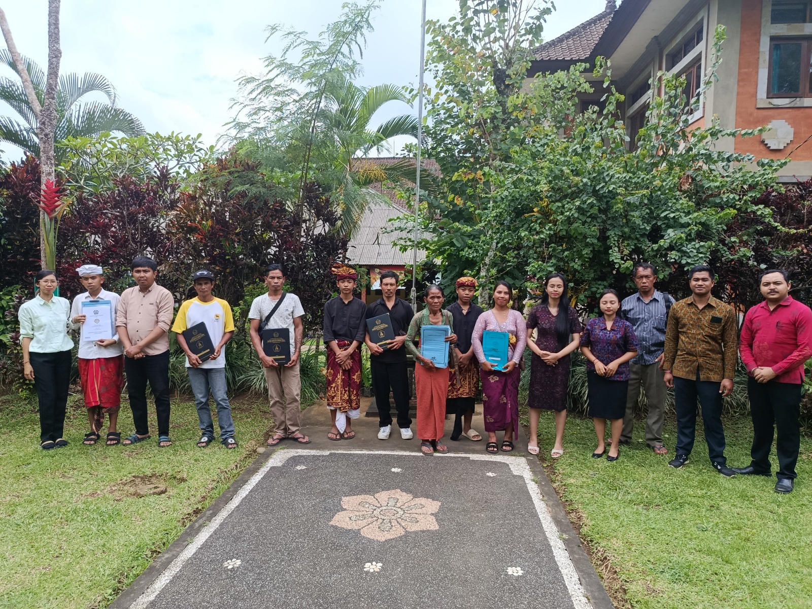 MW Gurukula Bangli Gelar Penerimaan Rapor yang dirangkaikan Gerakan Ayah Mengambil Rapor
